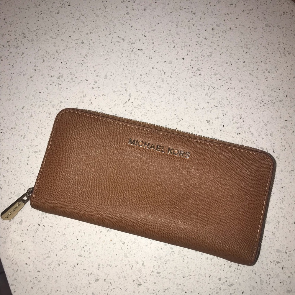 Michael Kors wallet